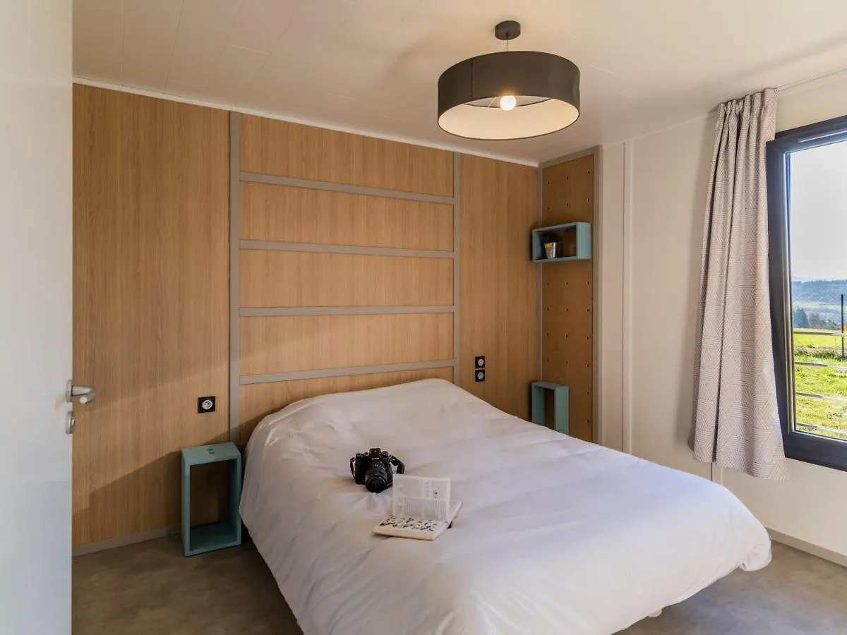 Les Quatre Vents Hotel Courpiere Franciaország